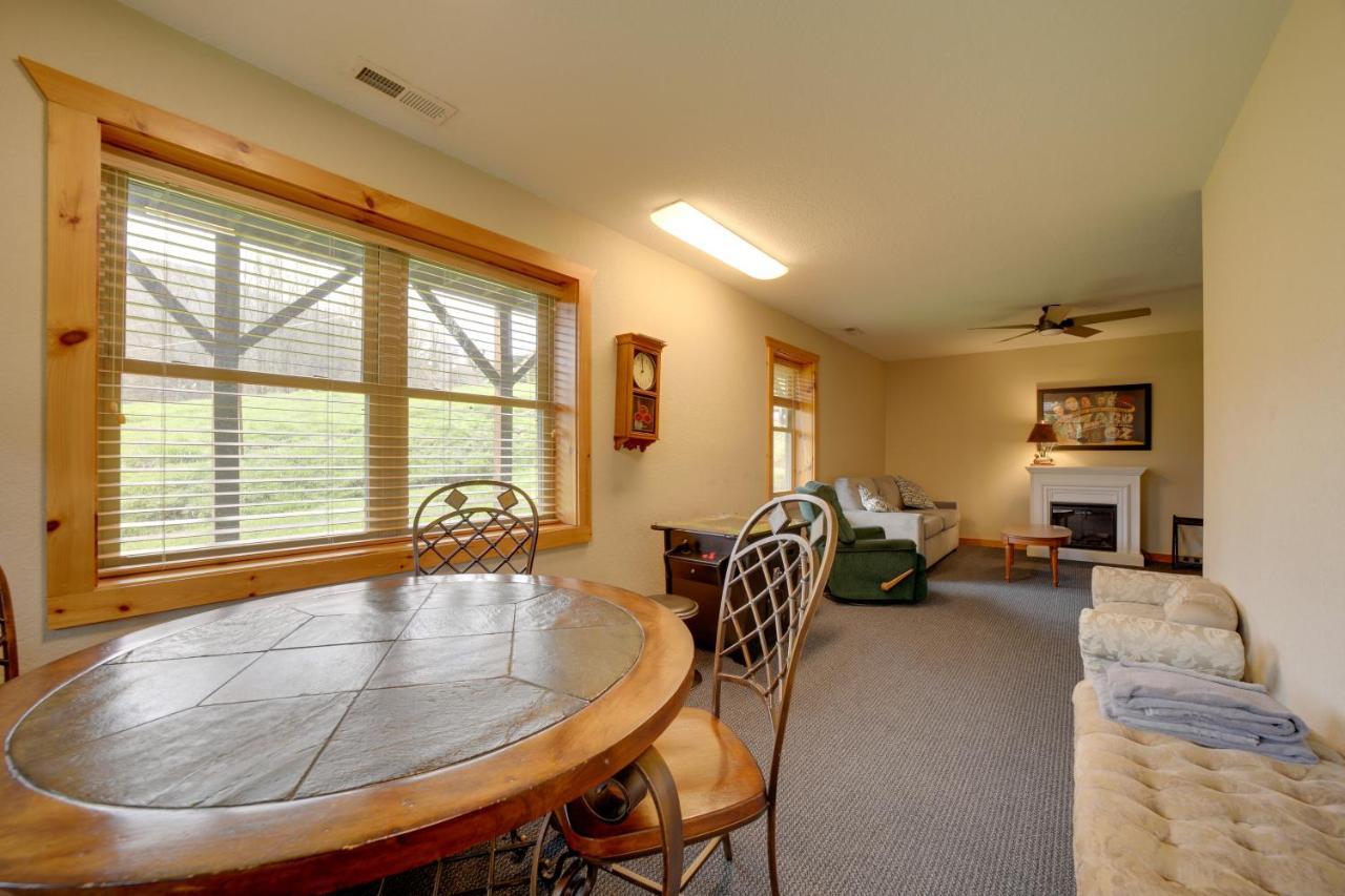 Maggie Valley Cabin With Private Hot Tub And Game Room Exterior photo